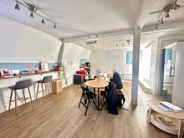 Bureau dans Paris à louer - Photo de l’immeuble – Image 2 sur 6