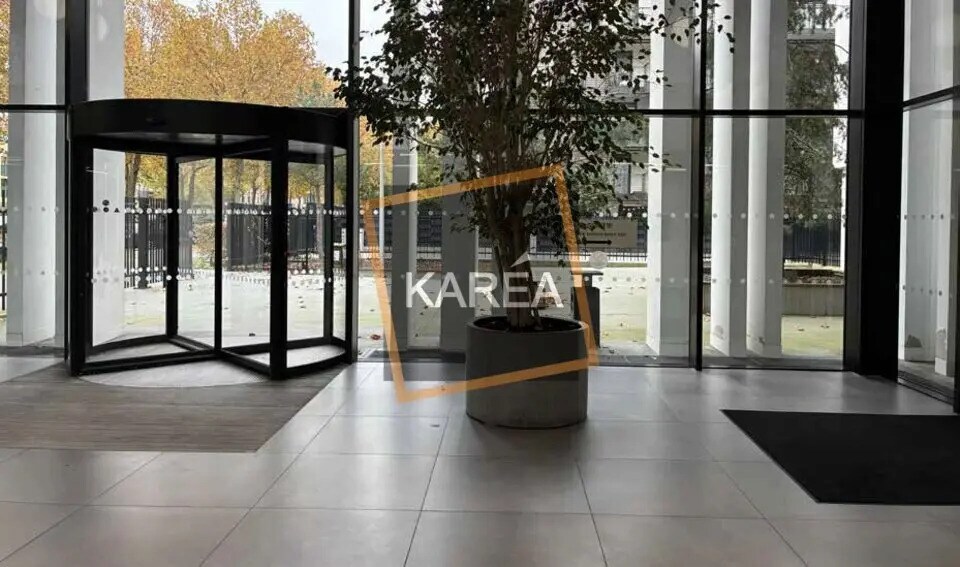 Bureau dans Montévrain à louer - Hall d’entrée – Image 3 sur 5