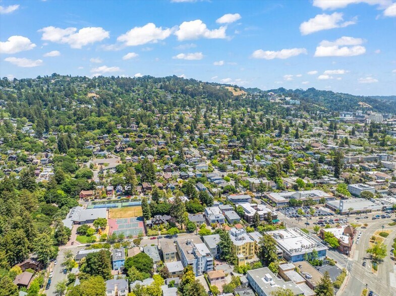 1322 Shattuck Ave, Berkeley, CA à vendre - Photo de l’immeuble – Image 3 sur 34
