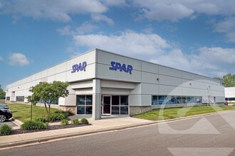 1900-1910 Opdyke Ct, Auburn Hills, MI à louer Photo de l’immeuble– Image 1 sur 1