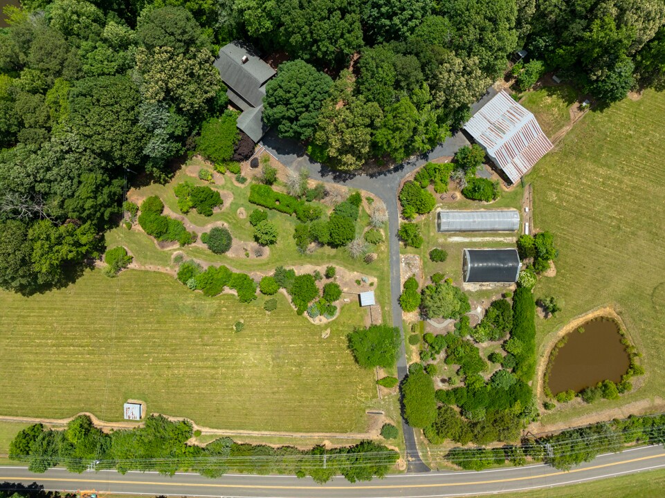 4811 New Sharon Church Rd, Hillsborough, NC à vendre Photo de l’immeuble– Image 1 sur 24