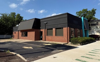 Plus de détails pour 1620 E Michigan Ave, Lansing, MI - Local commercial à louer