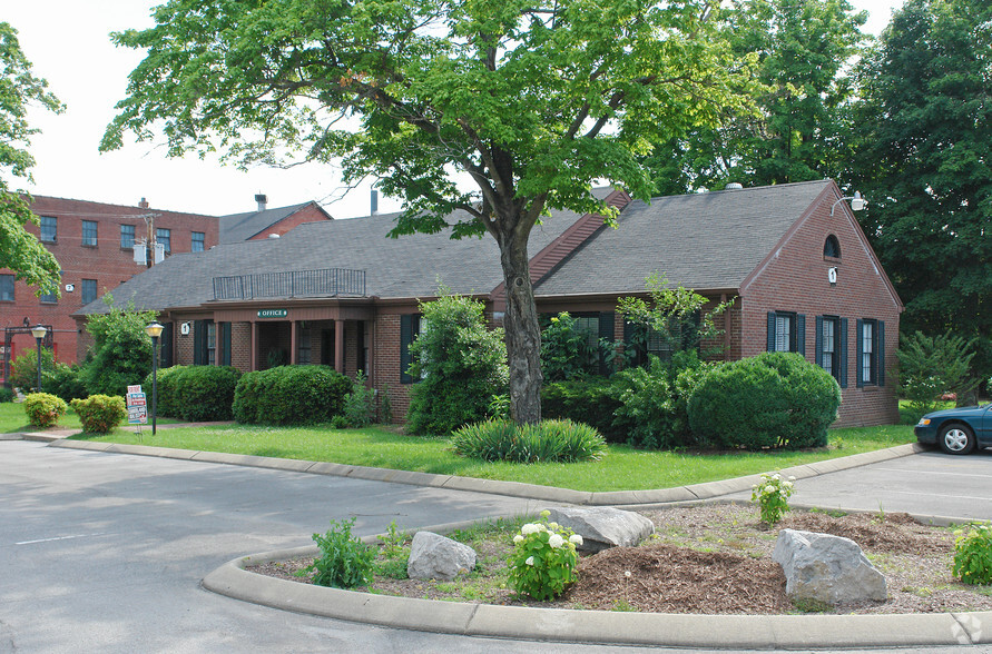 300 N Maple St, Lebanon, TN à vendre - Photo de l’immeuble – Image 3 sur 4