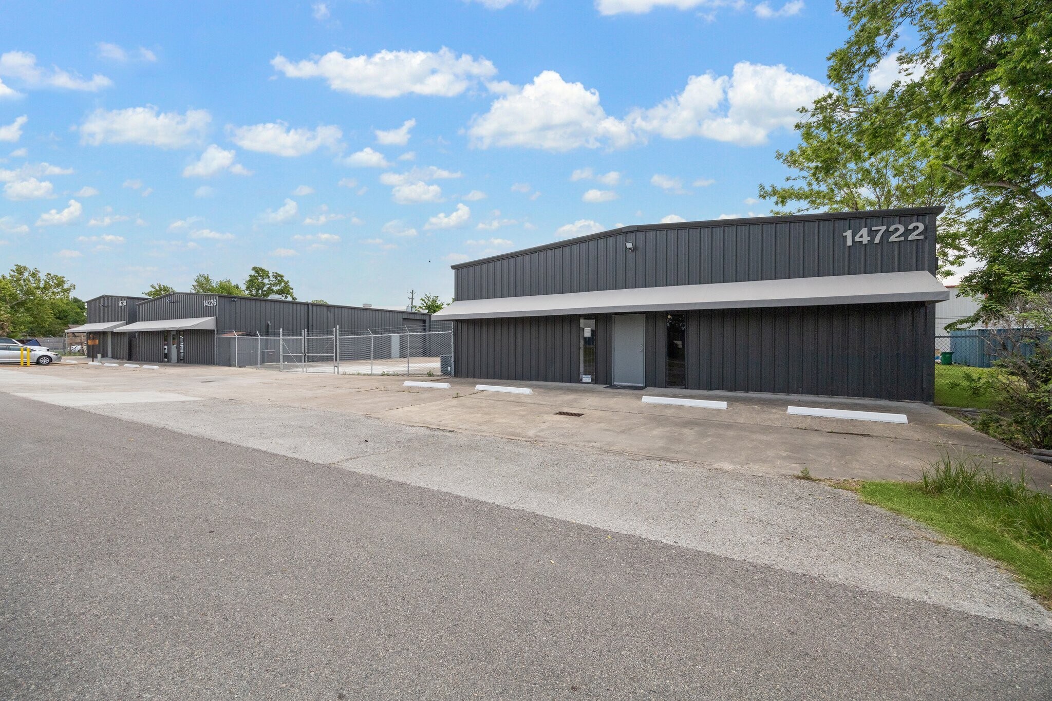 14722 Regnal St, Houston, TX à louer Photo de l’immeuble– Image 1 sur 4