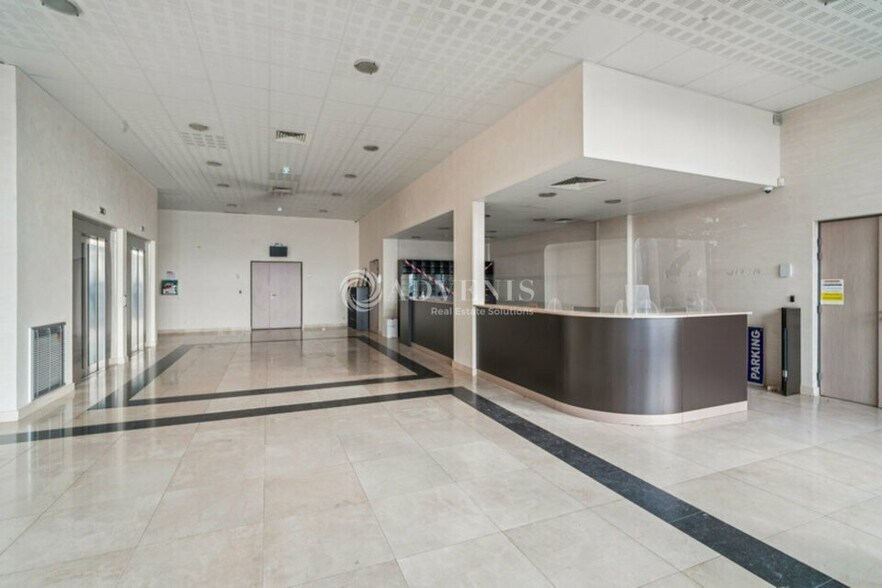 Industriel/Logistique dans Villiers-sur-Marne à louer - Hall d’entrée – Image 2 sur 12
