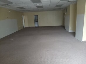 770-772 Kearny Ave, Kearny, NJ à louer Photo intérieure– Image 2 sur 3