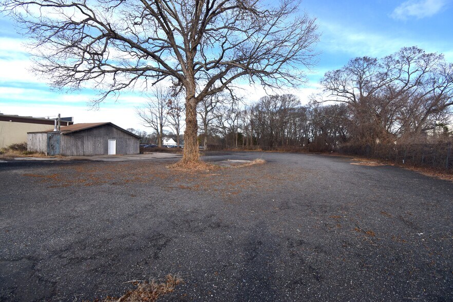 1779 Middle Country Rd, Centereach, NY à louer - Photo de l’immeuble – Image 3 sur 5