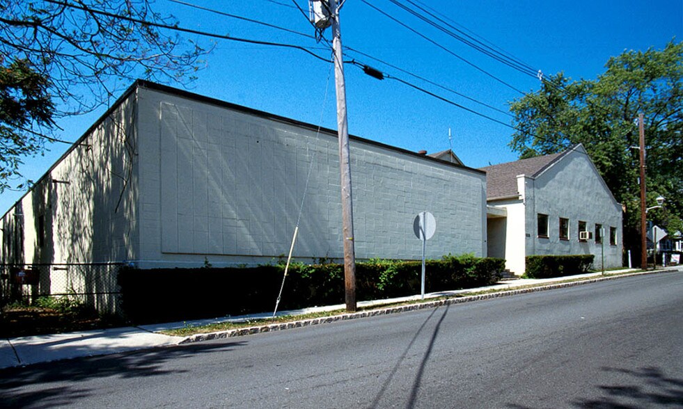 35-37 Abbett Ave, Morristown, NJ à louer - Photo de l’immeuble – Image 2 sur 6