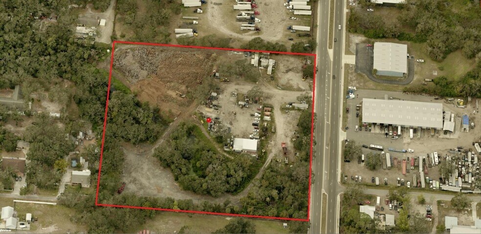 5515 Causeway Blvd, Tampa, FL à louer - Photo de l’immeuble – Image 2 sur 15