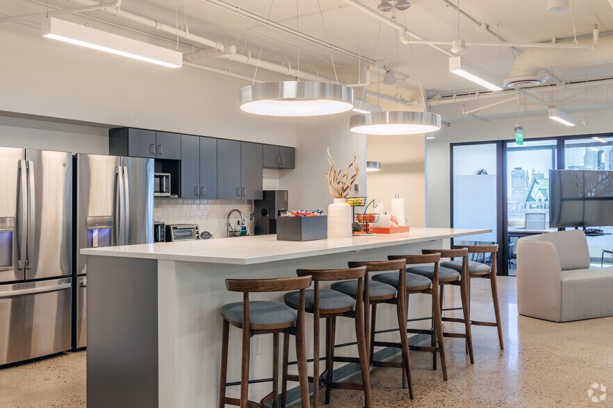 1580 N Logan St, Denver, CO à louer - Photo intérieure – Image 3 sur 16
