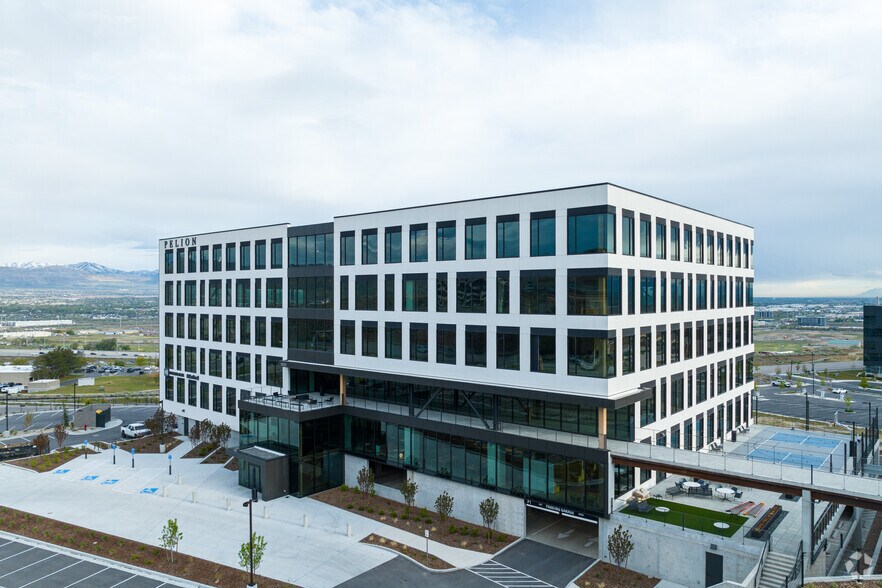 14761 S Future Way, Draper, UT à louer - Photo principale – Image 1 sur 24