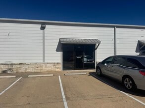 12815 FM 2154, College Station, TX à louer Photo intérieure– Image 2 sur 15