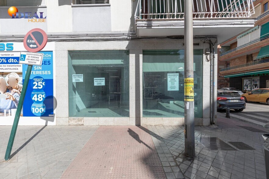 Local commercial dans Granada à vendre - Photo de l’immeuble – Image 2 sur 25