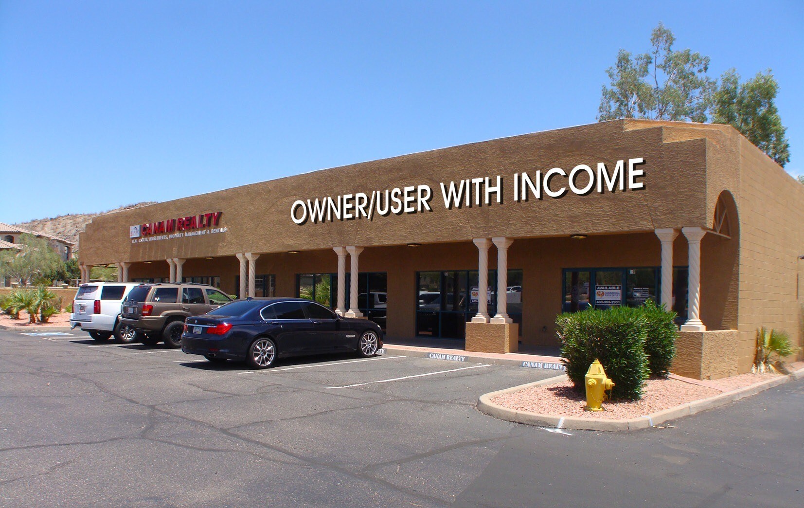 3233 E Chandler Blvd, Phoenix, AZ à louer Photo principale– Image 1 sur 45