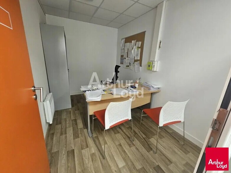 Bureau dans Angers à vendre - Photo de l’immeuble – Image 2 sur 3