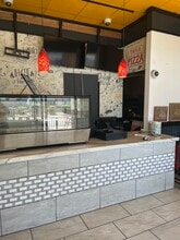 410 W Felicita Ave, Escondido, CA à louer Photo intérieure– Image 2 sur 4