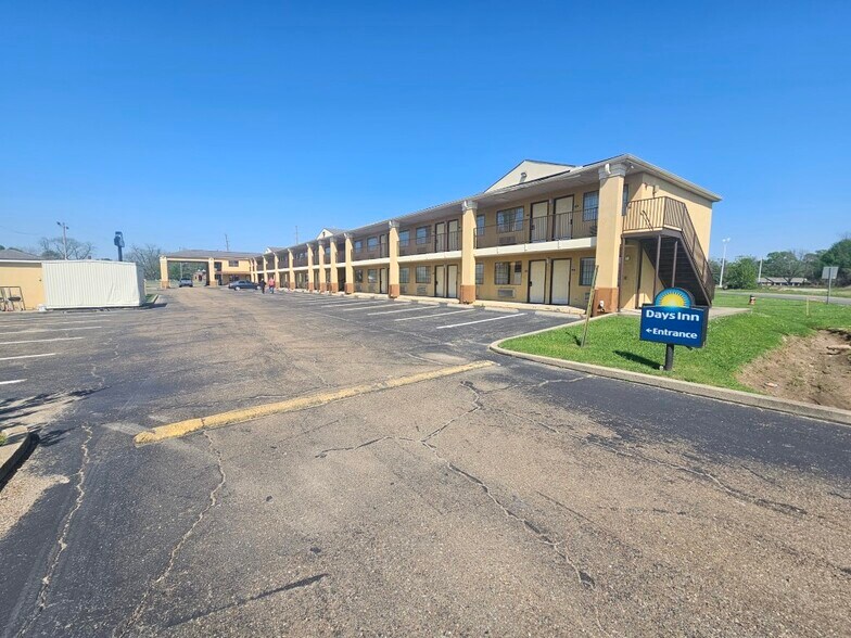 143 Highway 65 S, Tallulah, LA à vendre - Photo de l’immeuble – Image 3 sur 15