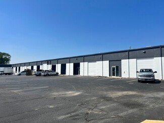 Plus de détails pour 6945 E 38th St, Tulsa, OK - Industriel/Logistique à louer