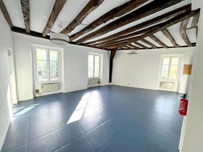 Bureau dans Versailles à louer - Photo intérieure – Image 2 sur 11