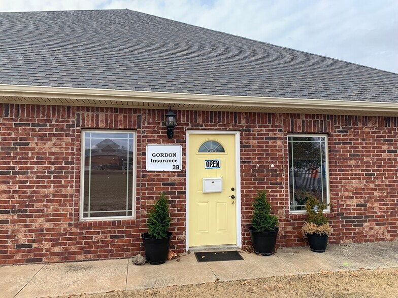 903 SE 22nd St, Bentonville, AR à louer - Photo de l’immeuble – Image 3 sur 12