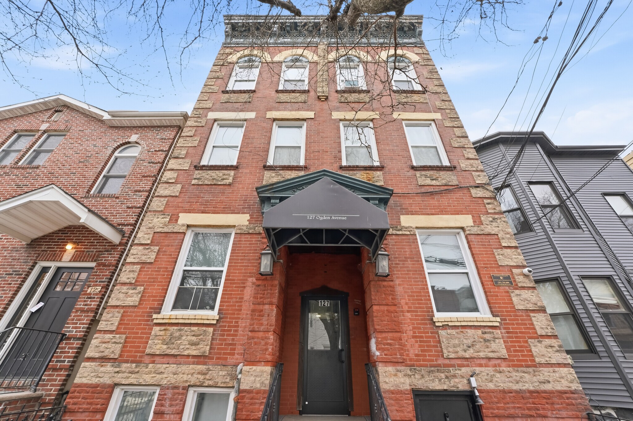 127 Ogden Ave, Jersey City, NJ à vendre Photo principale– Image 1 sur 12