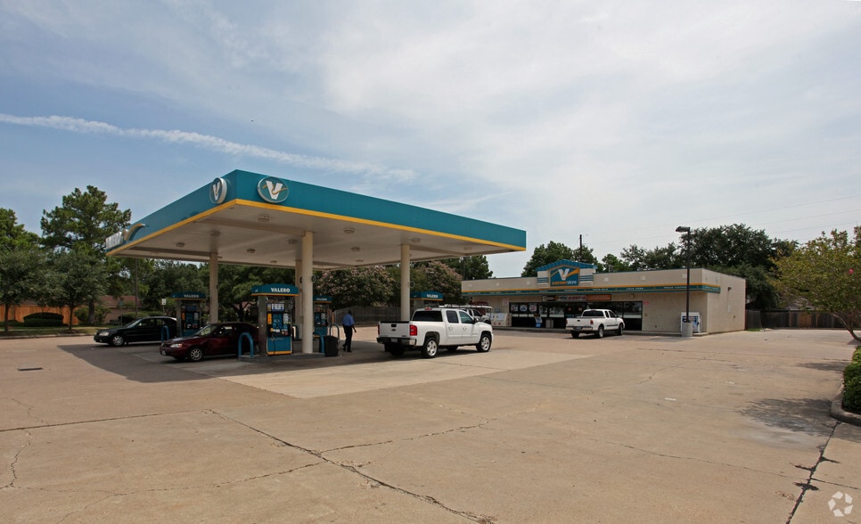 1800-1900 Barker Cypress Rd, Houston, TX à louer - Photo principale – Image 2 sur 4