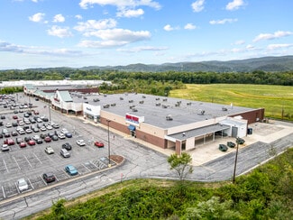 Plus de détails pour 1-6 Millbrook Plz, Mill Hall, PA - Local commercial, Local d'activités à louer
