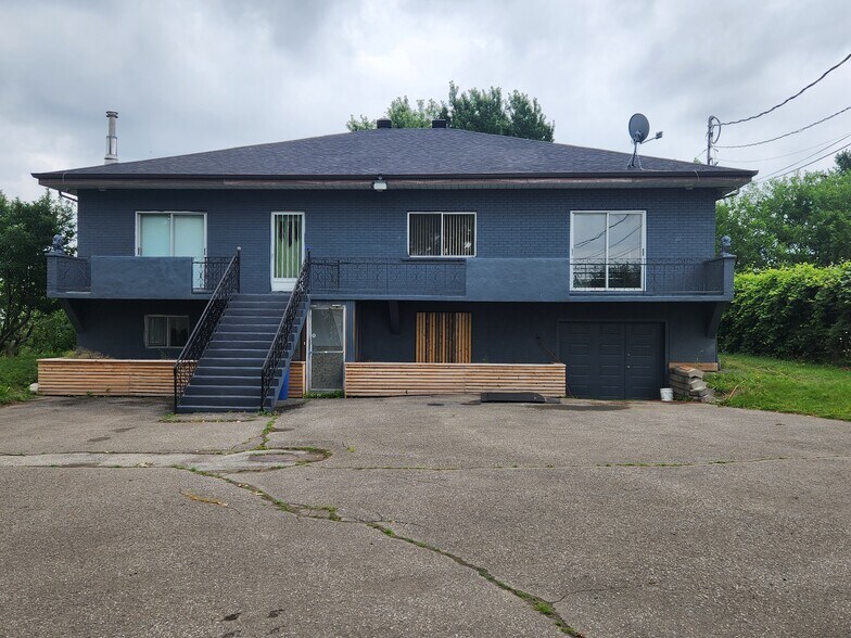 2 Rang Saint-Christophe, Saint-constant, QC à vendre - Photo de l’immeuble – Image 3 sur 4