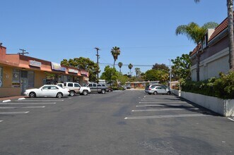 7--23 Naples St, Chula Vista, CA à louer Autre– Image 2 sur 10