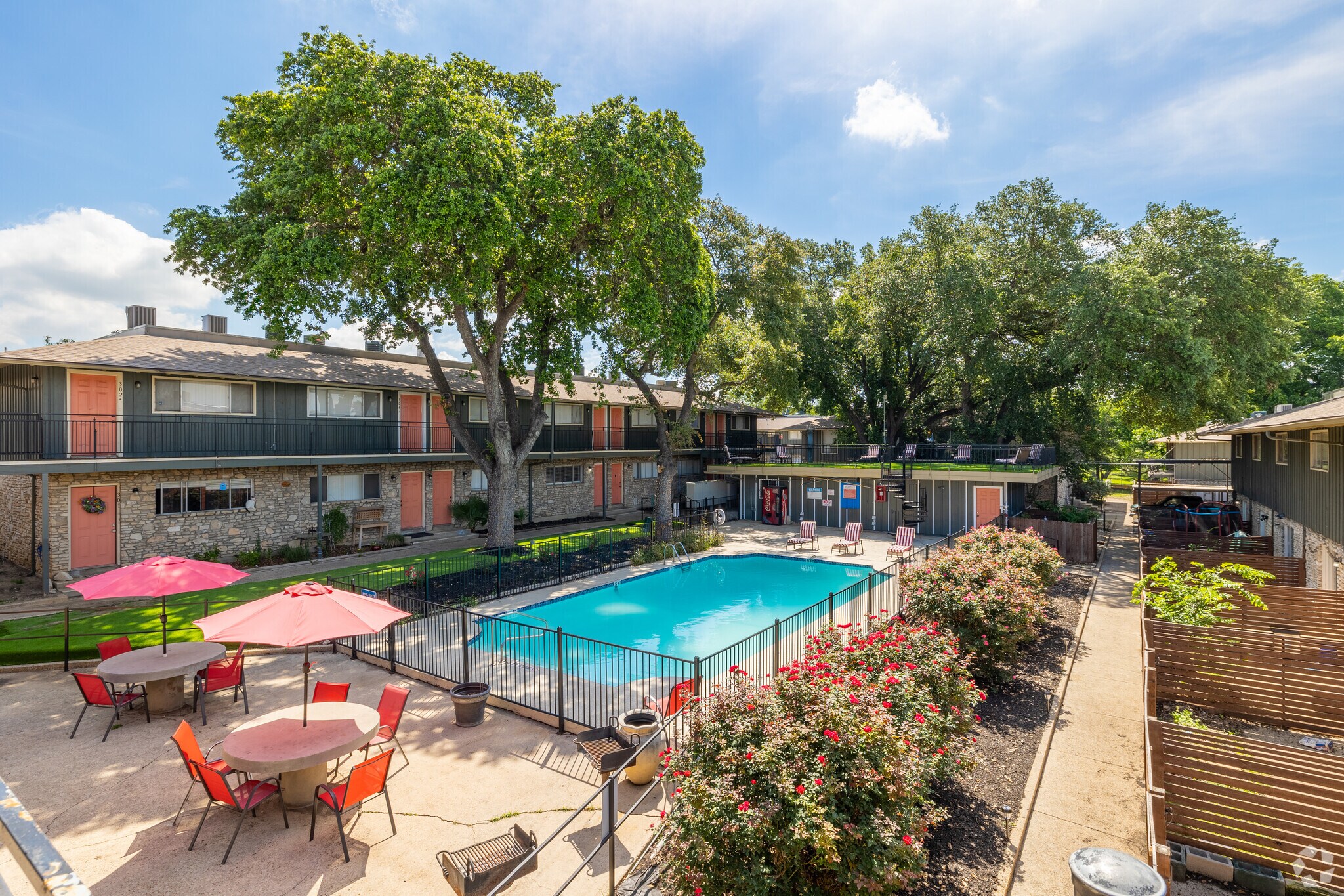 7314-100 Oak Manor Dr, San Antonio, TX à vendre Photo principale– Image 1 sur 25