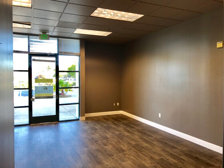 4 Harris Ct, Monterey, CA à louer - Photo de l’immeuble – Image 3 sur 5