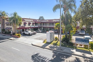Plus de détails pour 23942-23945 Lyons Ave, Santa Clarita, CA - Local commercial à louer