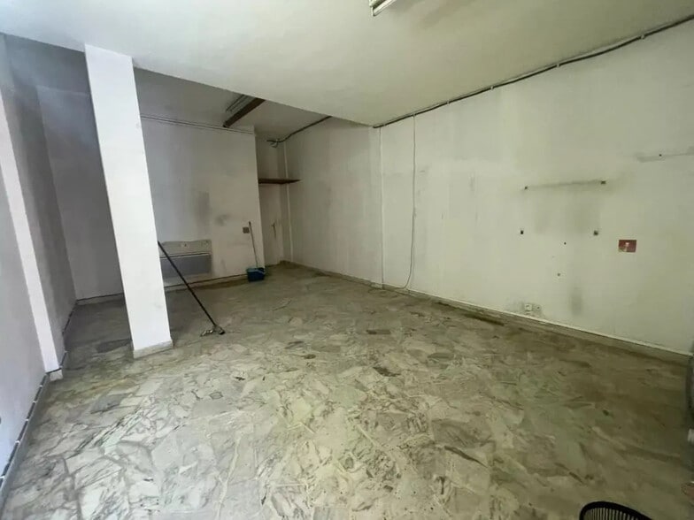 Local commercial dans Cannes à vendre - Photo intérieure – Image 3 sur 5