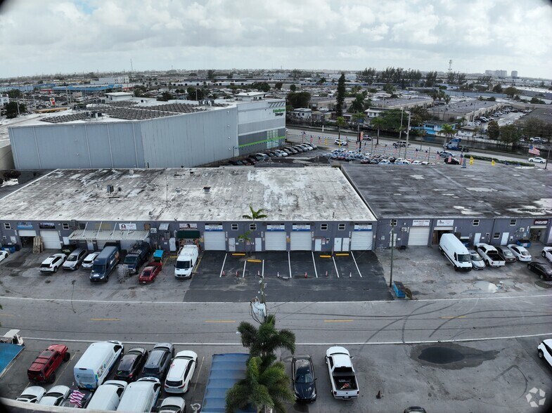 1612-1646 W 31st Pl, Hialeah, FL à louer – Image 2 sur 13