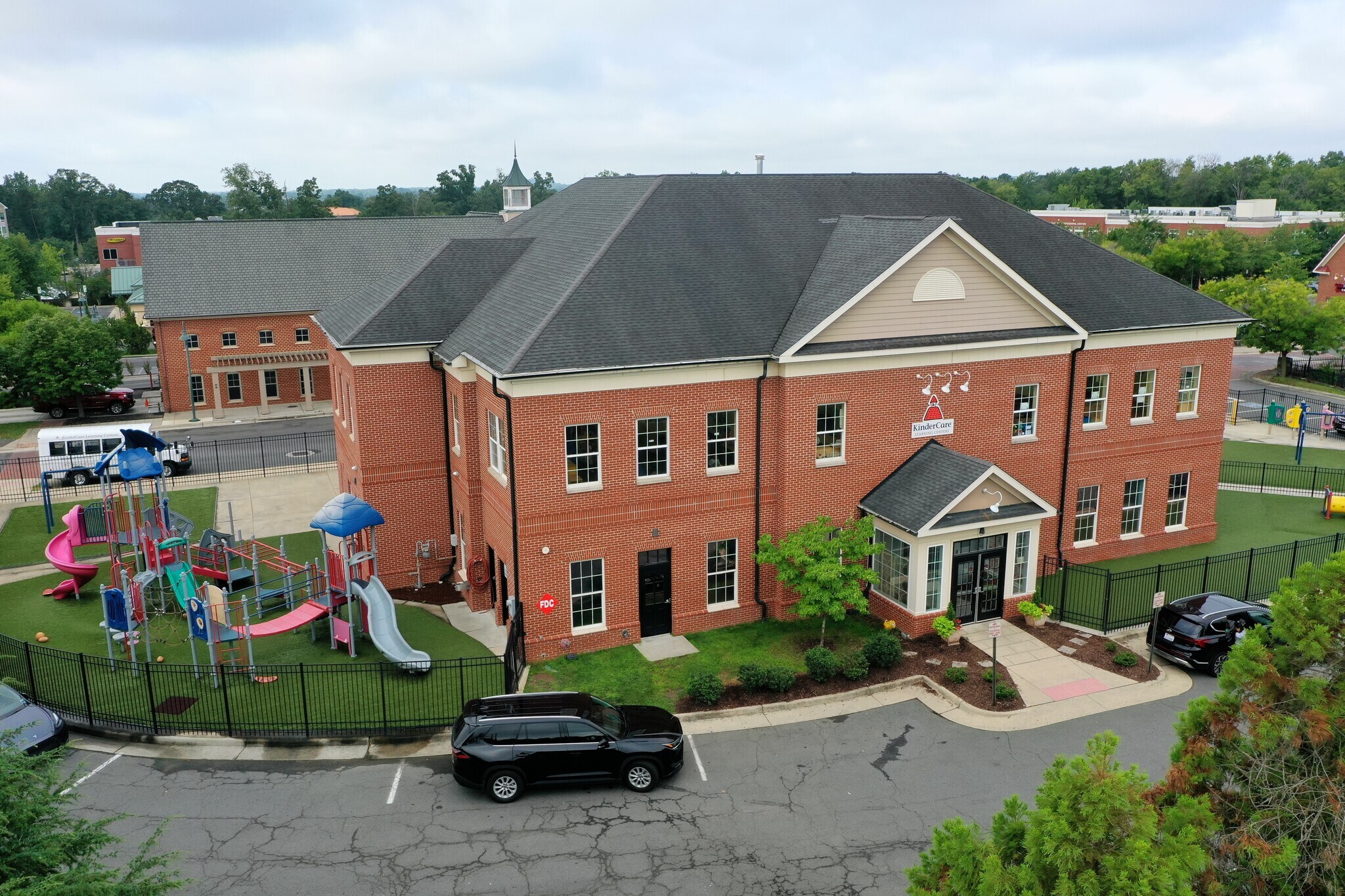 43184 Town Hall Plz, Chantilly, VA à vendre Photo de l’immeuble– Image 1 sur 3