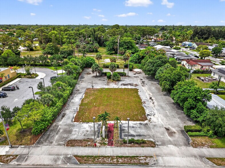 4840 Lake Worth Rd, Greenacres, FL à vendre - Photo de l’immeuble – Image 2 sur 19