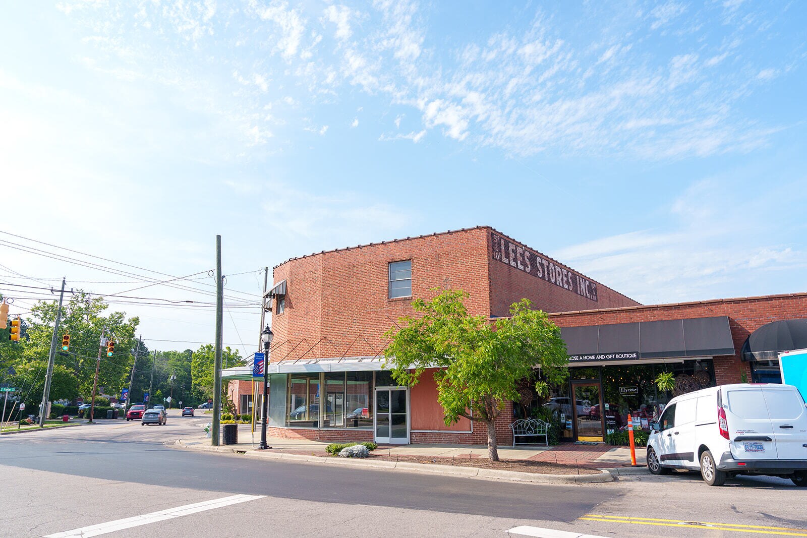 124 W Main St, Aberdeen, NC à vendre Photo de l’immeuble– Image 1 sur 37