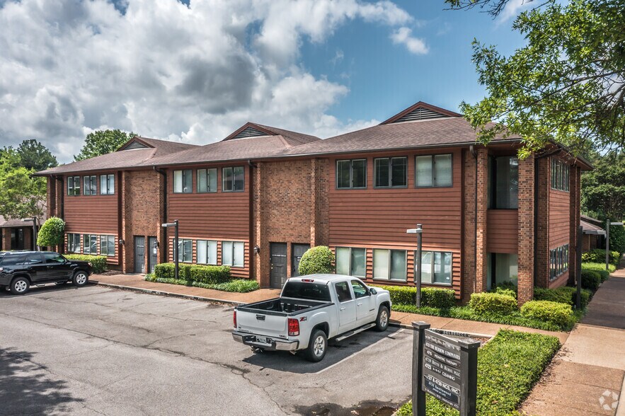 4709-4719 Spottswood Ave, Memphis, TN à louer - Photo principale – Image 1 sur 5