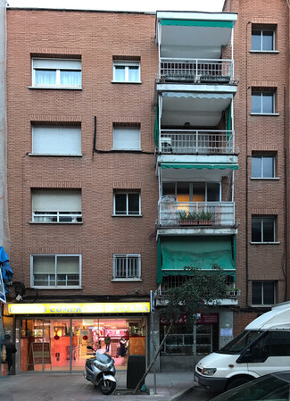 Plus de détails pour Calle De Boltaña, 19, Madrid - Local commercial à louer