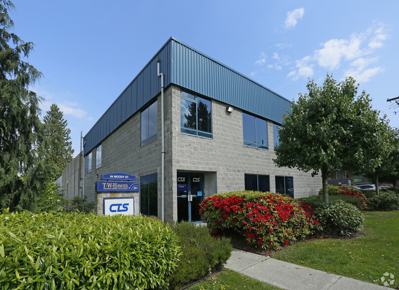 84 Moody St, Port Moody, BC à louer - Photo de l’immeuble – Image 3 sur 10