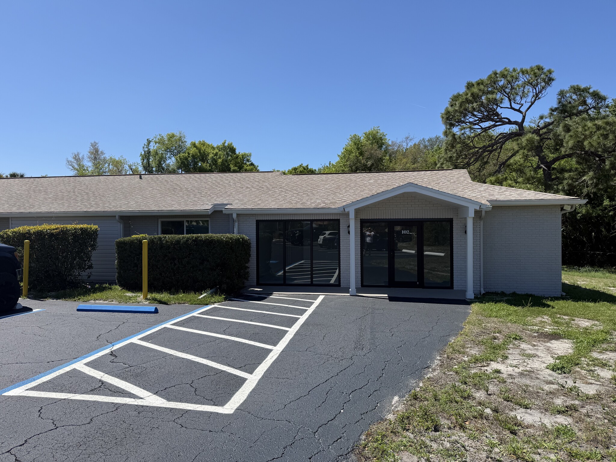 13939 Lakeshore Blvd, Hudson, FL à louer Photo intérieure– Image 1 sur 9