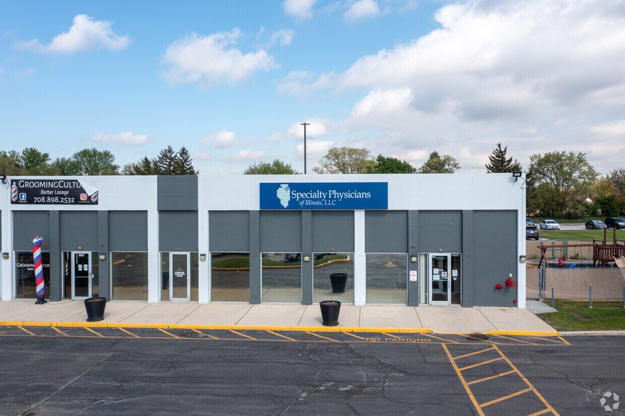 20909 S Cicero Ave, Matteson, IL à louer Photo de l’immeuble– Image 1 sur 4