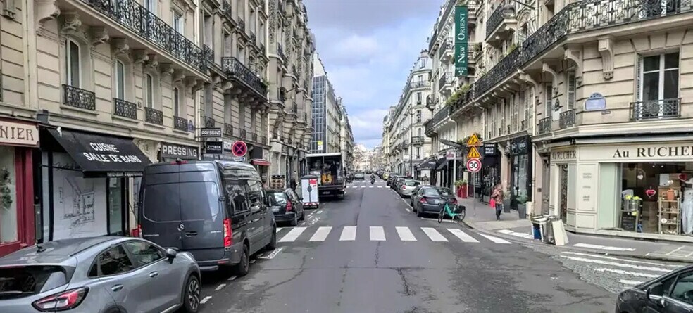 Local commercial dans Paris à louer - Photo de l’immeuble – Image 1 sur 5