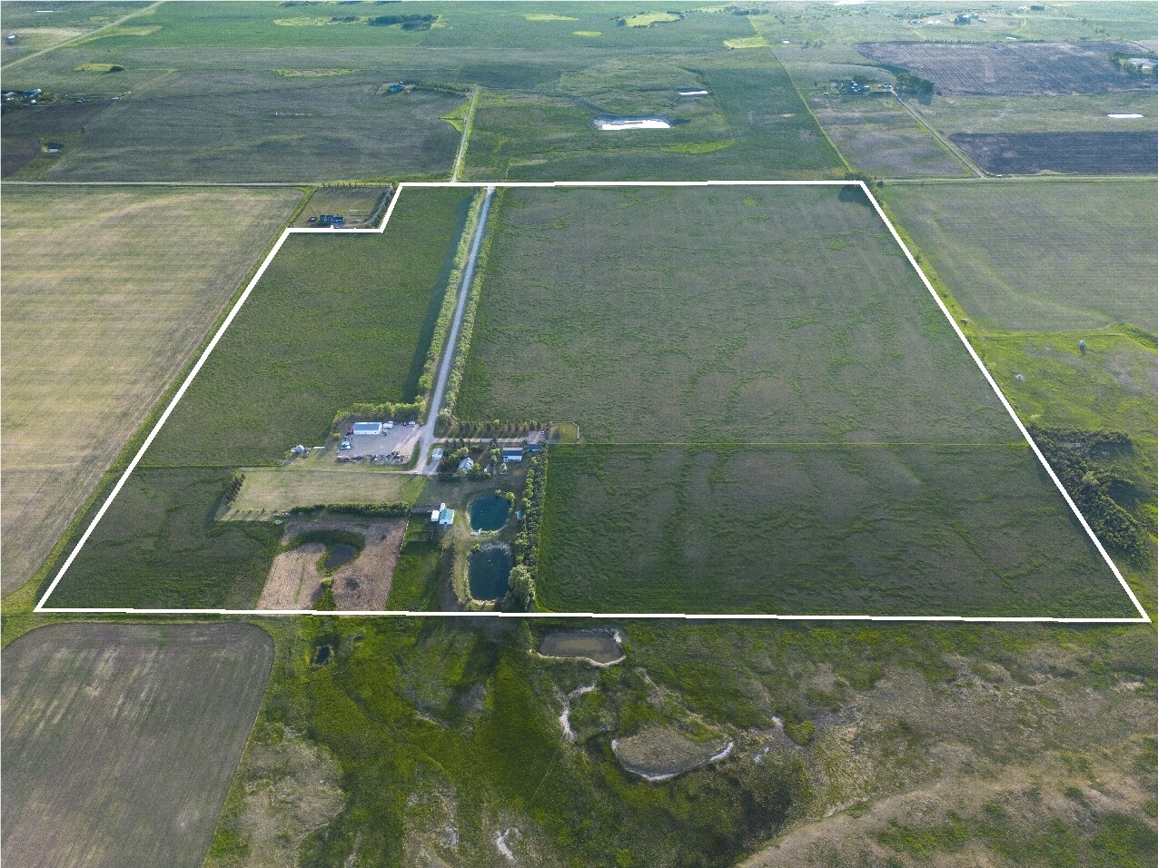 270168 Rge Rd 283, Rocky View No 44, AB à vendre Photo principale– Image 1 sur 10