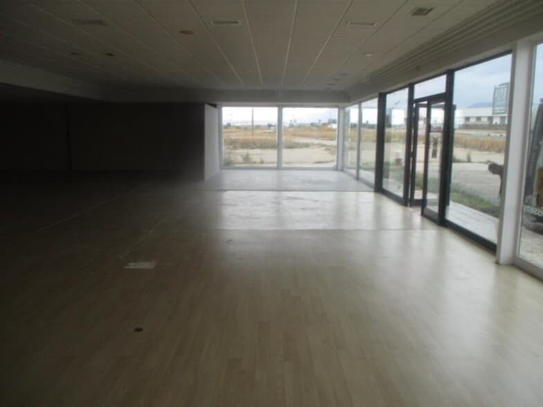 Industriel/Logistique dans La Sénia, Tarragona à vendre - Photo intérieure – Image 2 sur 2