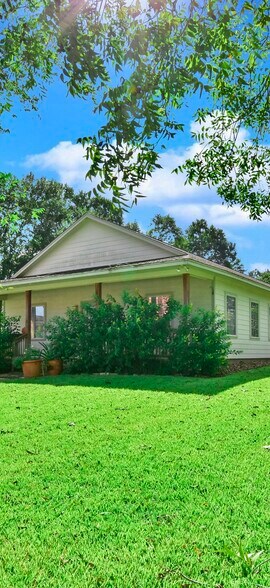 21325 Eva St, Montgomery, TX à louer - Photo de l’immeuble – Image 3 sur 12