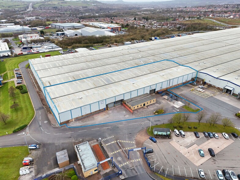 Walker Rd, Blackburn à louer - Photo de l’immeuble – Image 2 sur 42
