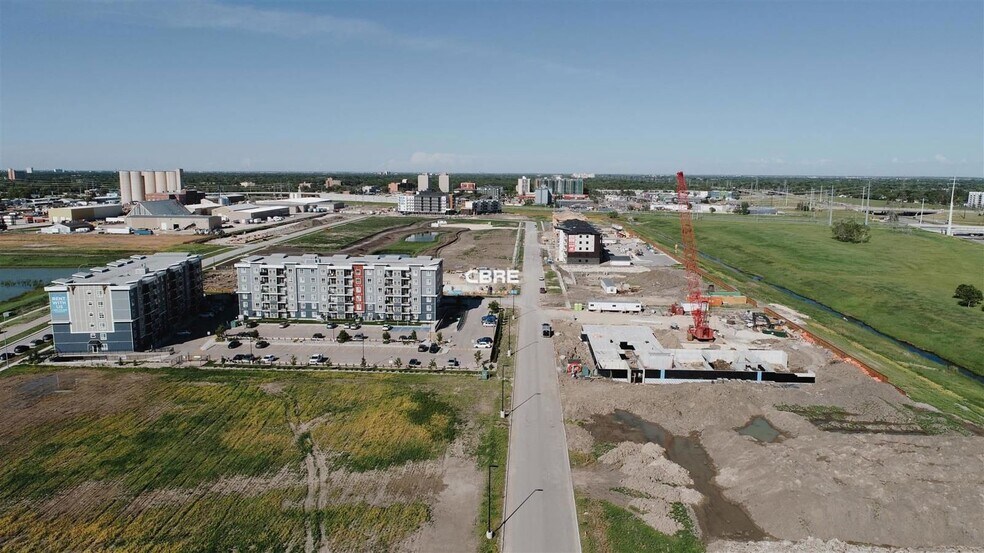 240 Newmarket Blvd, Winnipeg, MB à louer - Aérien – Image 3 sur 5