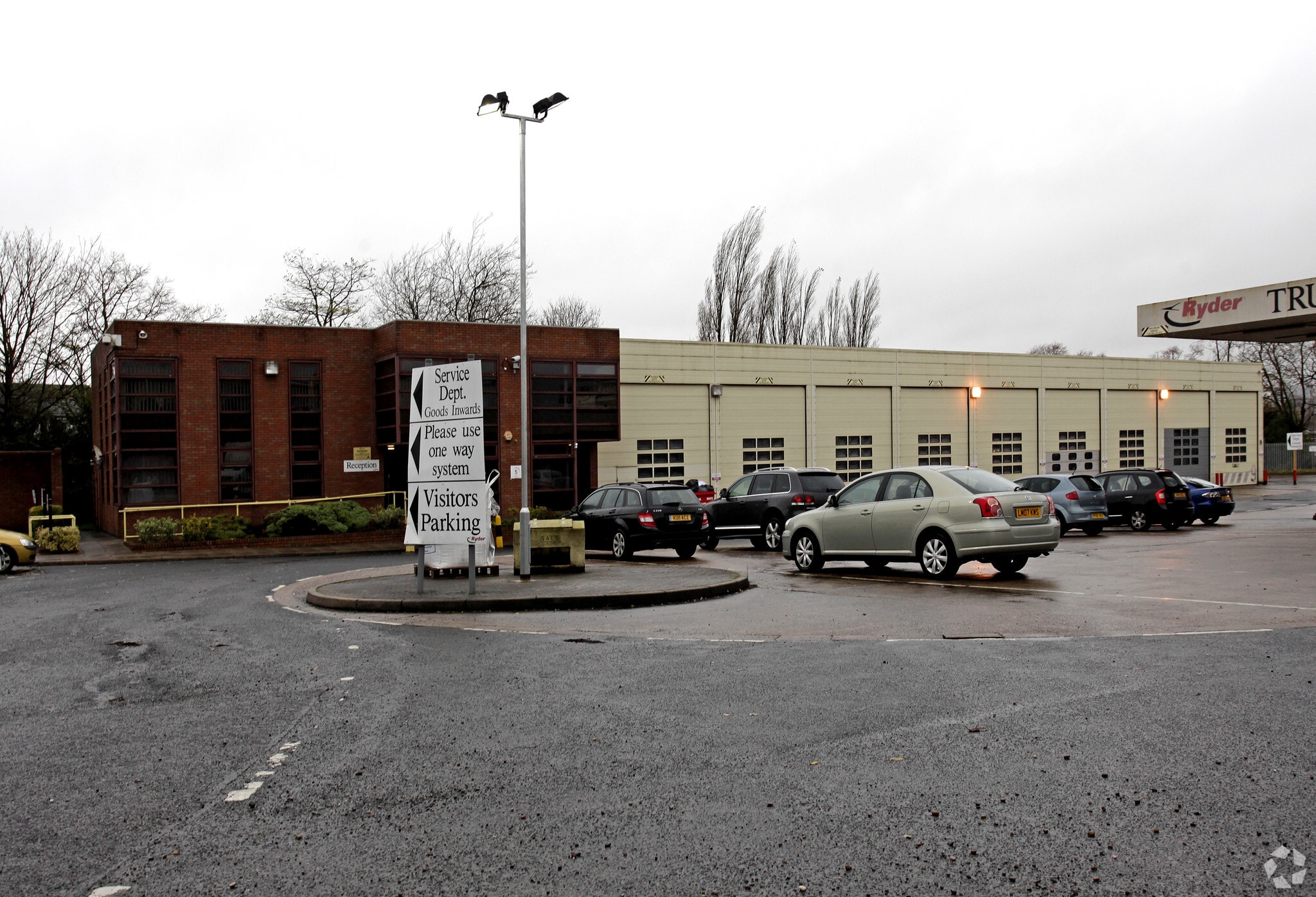Fairfield Rd, Halesowen à louer Photo principale– Image 1 sur 3