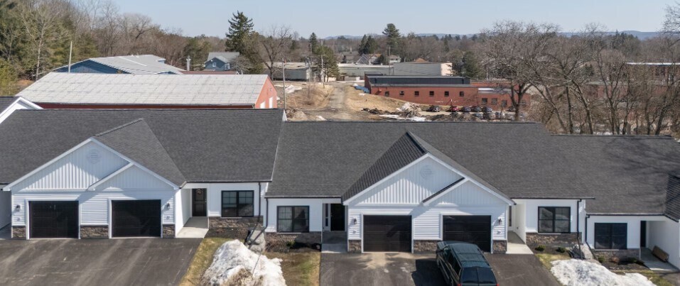297 W Main St, Springville, NY à vendre - Photo de l’immeuble – Image 3 sur 16